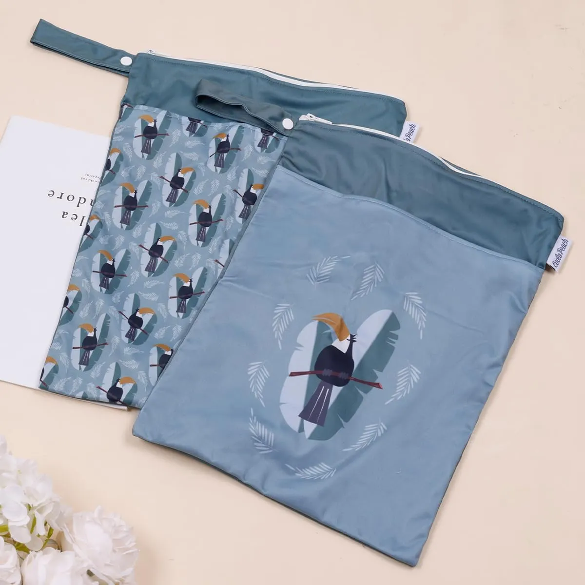 2pcs Cloth Diaper Wet Dry Bags Waterproof Reusable with Two Zippered Pockets Travel Beach Pool Daycare Soiled Baby Items Yoga Gym Bag for Swimsuits or Wet Clothes (Toucans)