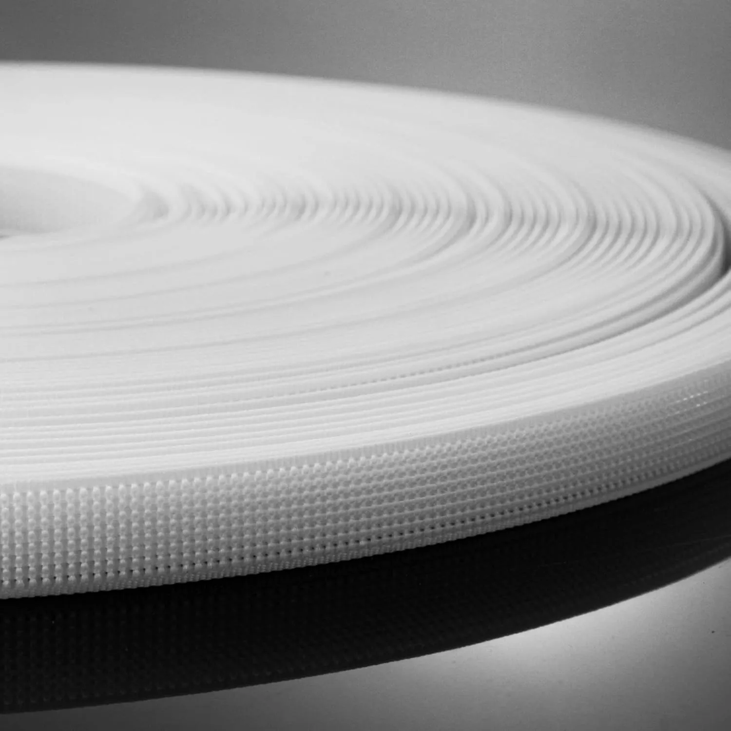 50 Yards High Density Polyester Boning for Sewing,Sew-Through Plastic Sewing Corset Boning for Wedding Party Bridal Gowns Dress(White,8mm)