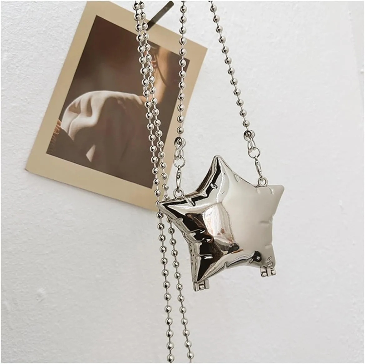 Acrylic Clutch Purse for Women Novelty Star Shaped Handbags Unique Purse for Party Cocktail Shoulder Bag