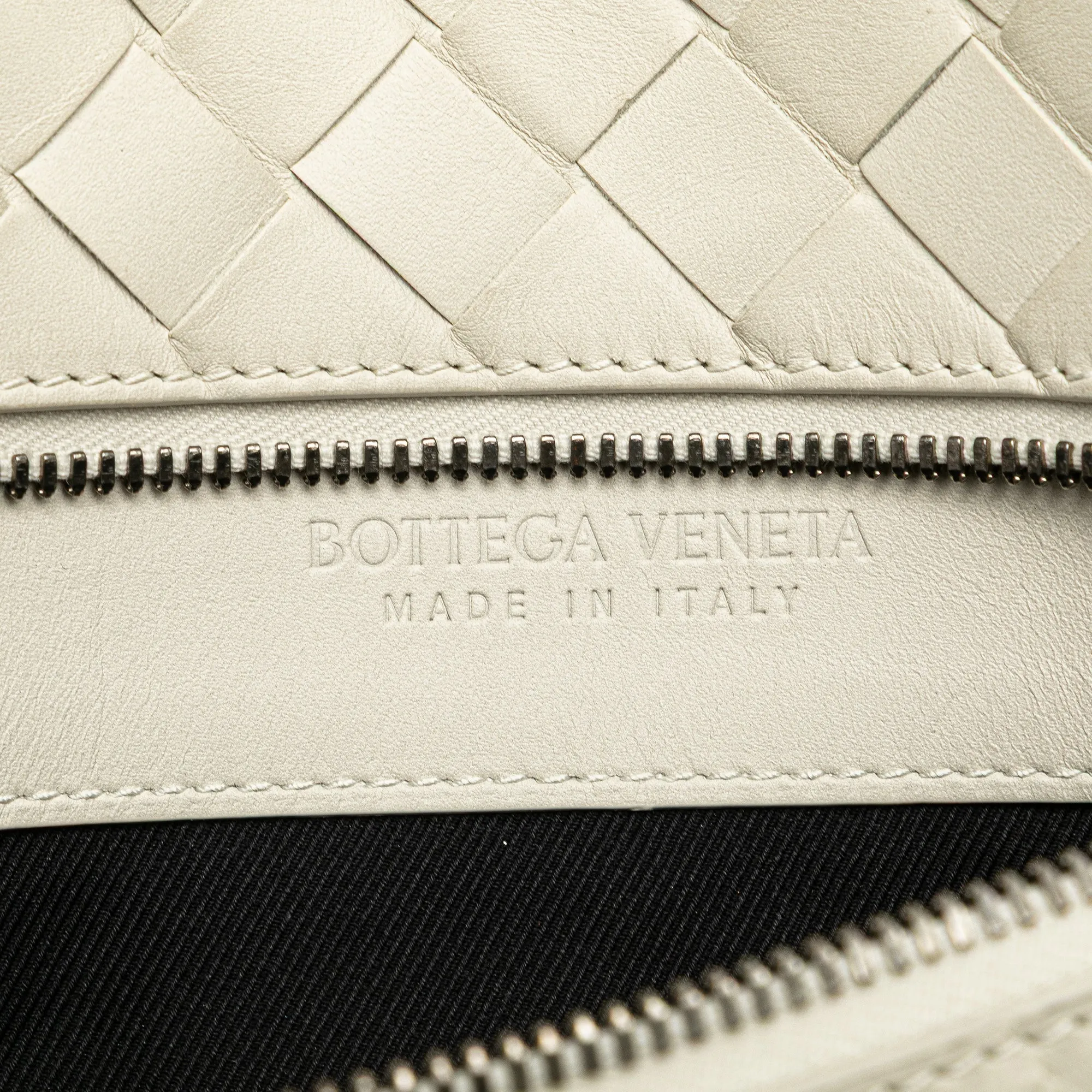 Bottega Veneta Leather Intrecciato Belt Bag