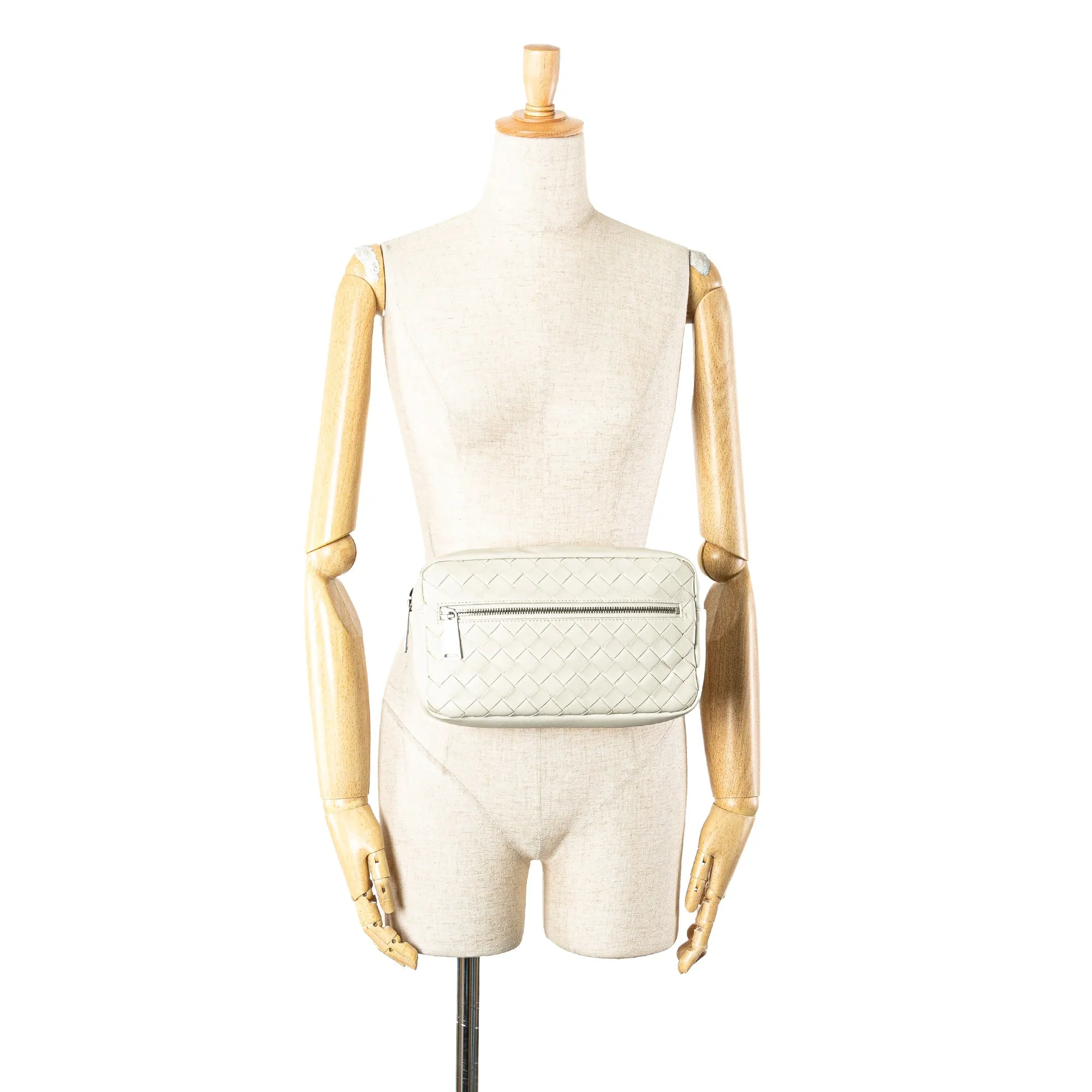 Bottega Veneta Leather Intrecciato Belt Bag