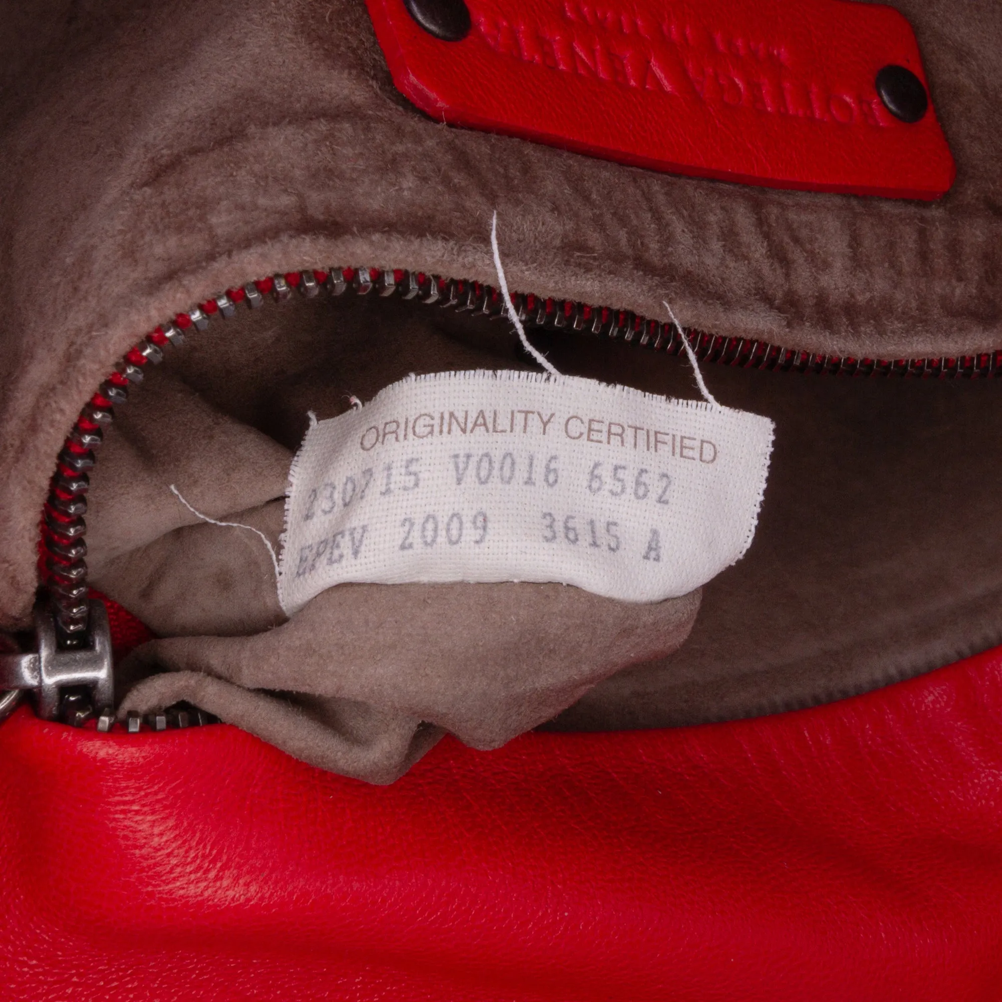 Bottega Veneta Nappa Intrecciato Drawstring Bucket Bag