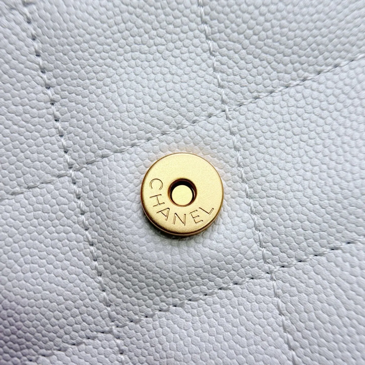Chanel 25C Medium Hobo Travel Bag