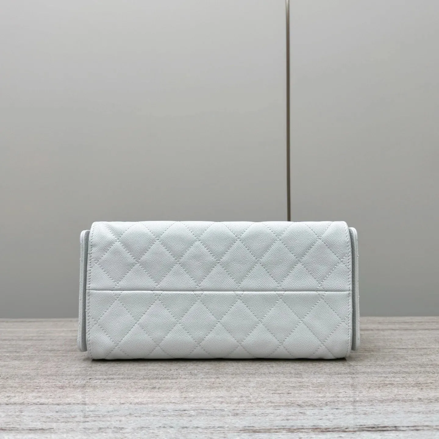 Chanel 25C Medium Hobo Travel Bag