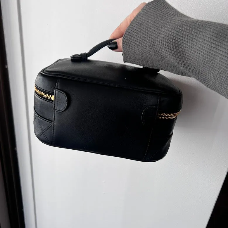 Chanel Preloved Black Leather Clutch Bag AF641