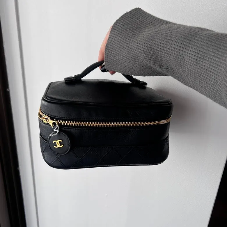 Chanel Preloved Black Leather Clutch Bag AF641
