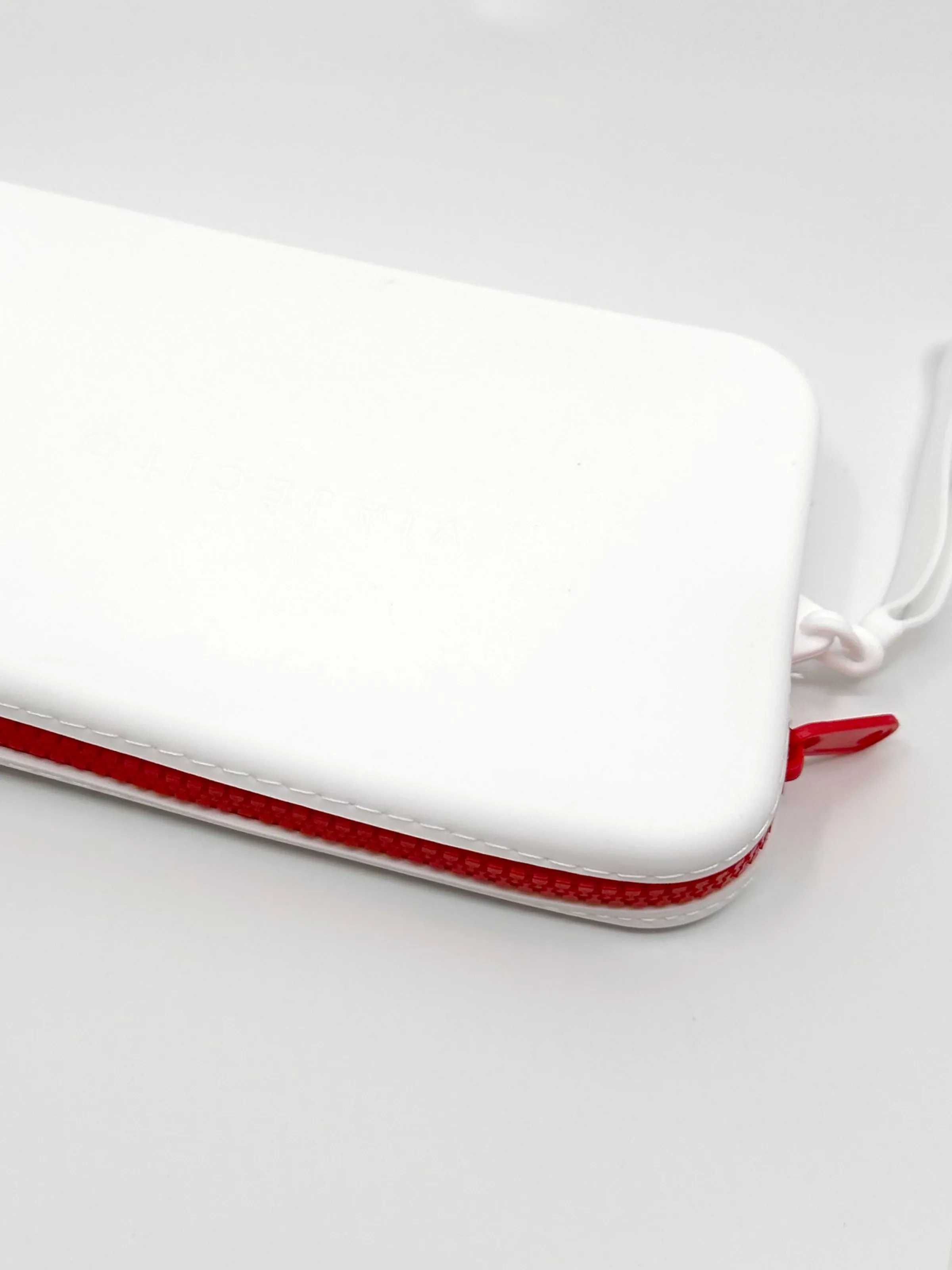 Clutch - White with Red Zip