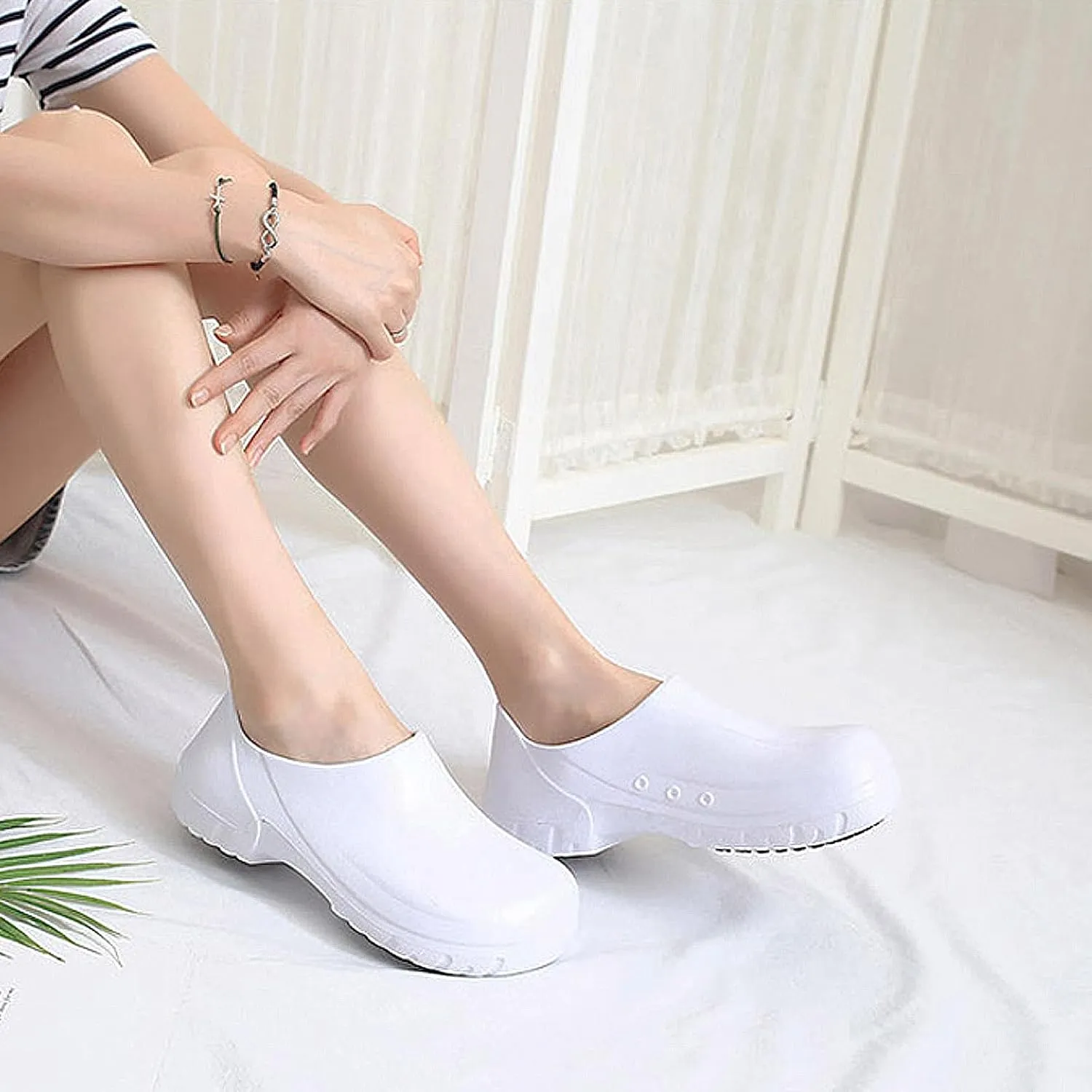 FLIOZY Chef Shoes Men's Professional Non Slip Waterproof Work Shoes Women's Nursing Shoes Garden Shoes for Hospital Garden Kitchen Unisex