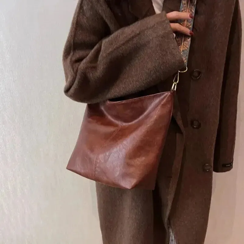 FZ Vintage PU Leather Shoulder Sling Wide Strap Crossbody Bucket Bag