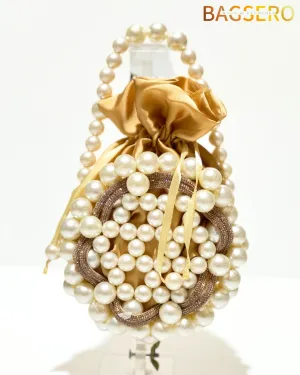 Glamour Pearl Clutch