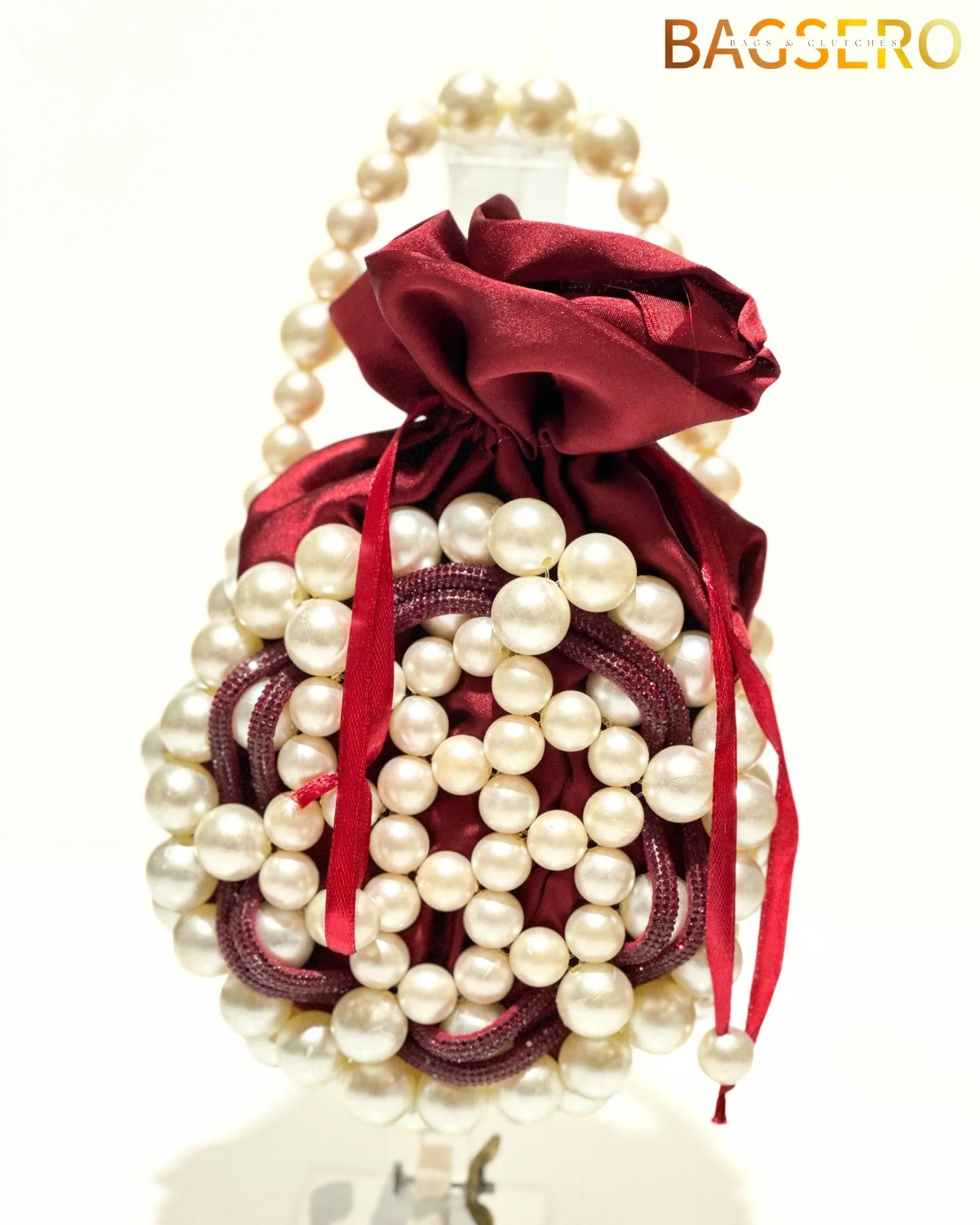 Glamour Pearl Clutch