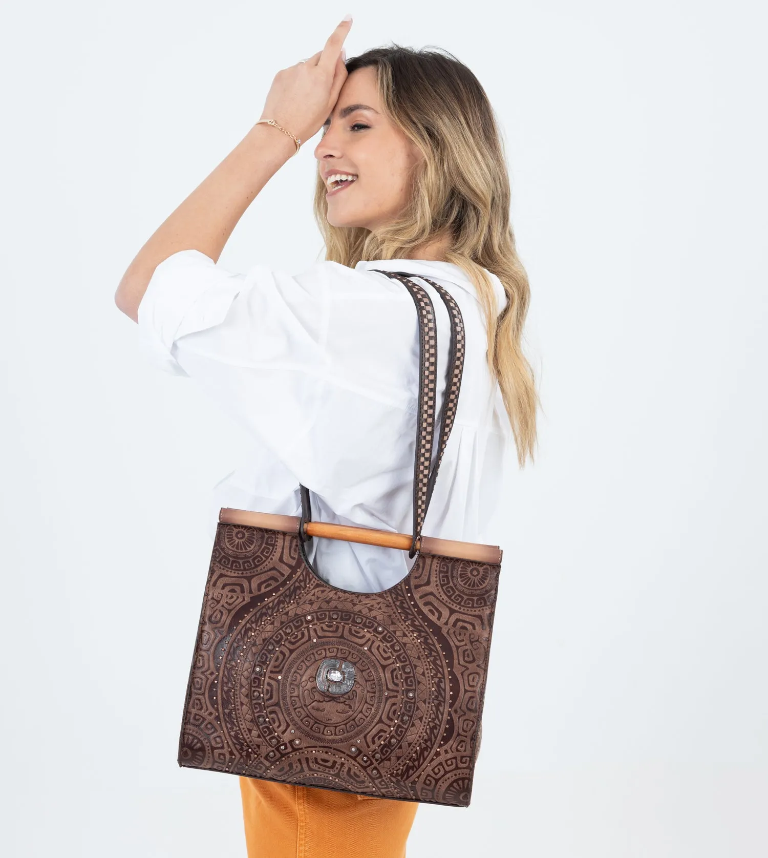 Ixchel Bag with two handles