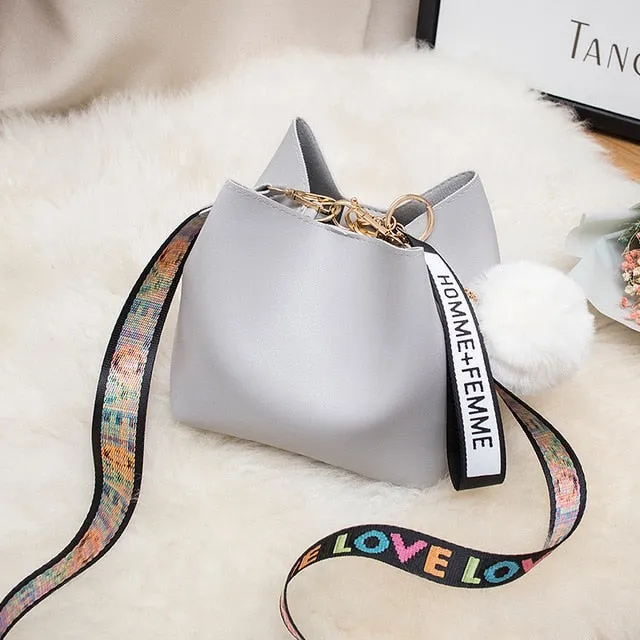 Large Capacity Bucket Bag WOMEN'S Bag 2020 New Style Fashion Mini Wide-Strap Over-the-shoulder Bag Fur Ball Bag Handbag