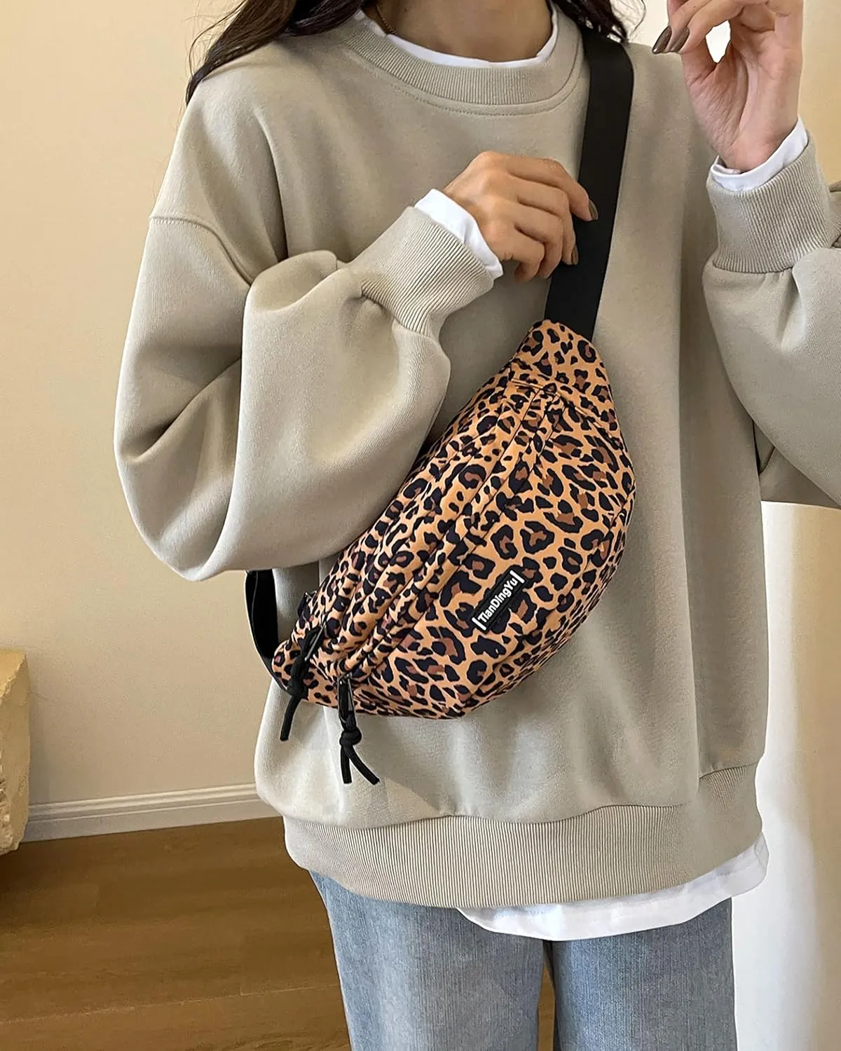 Leopard Print Nylon Fanny Pack Zebra Waist Pack Women Belt Bag Girls Chest Bag With Adjustable Belt One size yb-06937-03AD Yb-06937-03ad