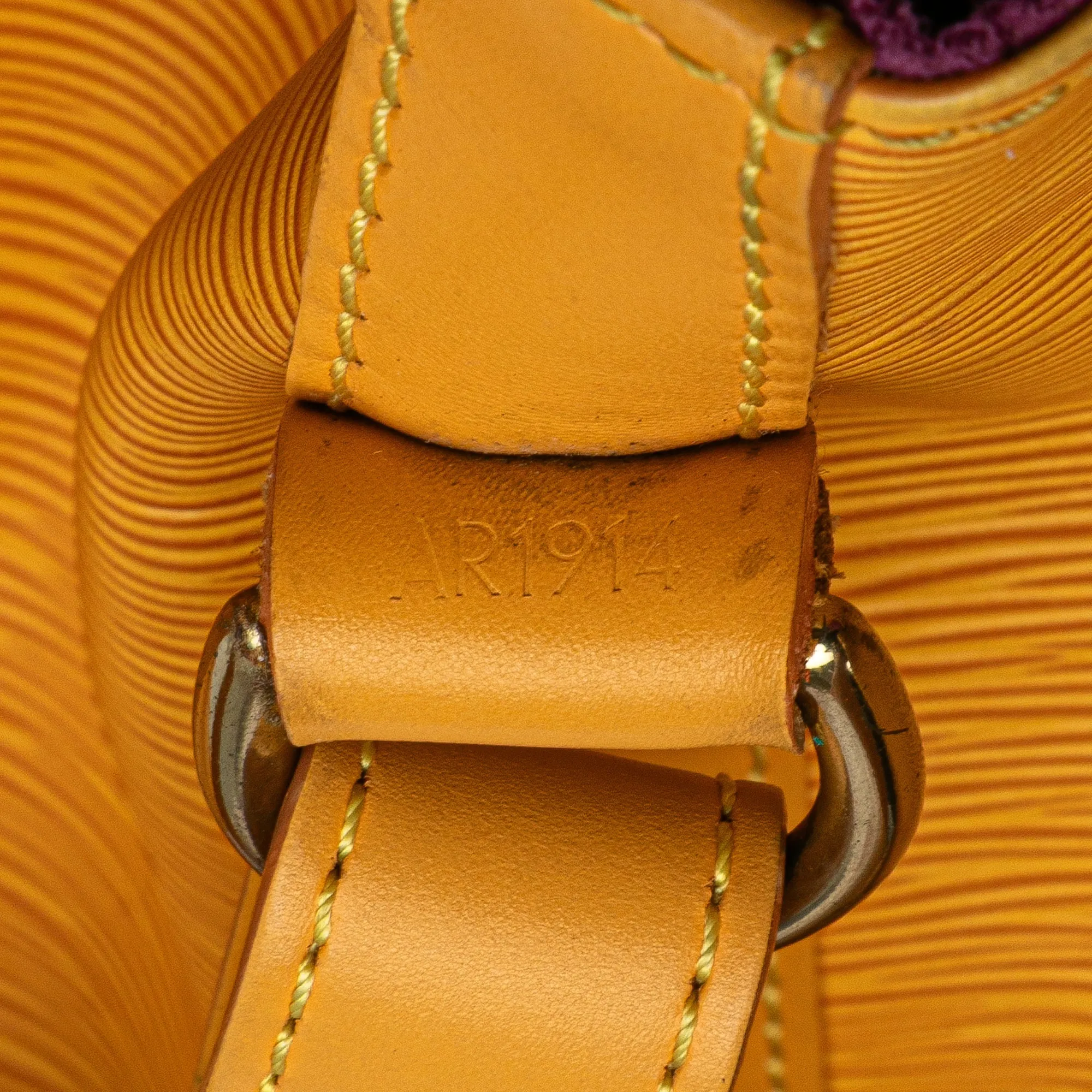 Louis Vuitton Epi Noe GM