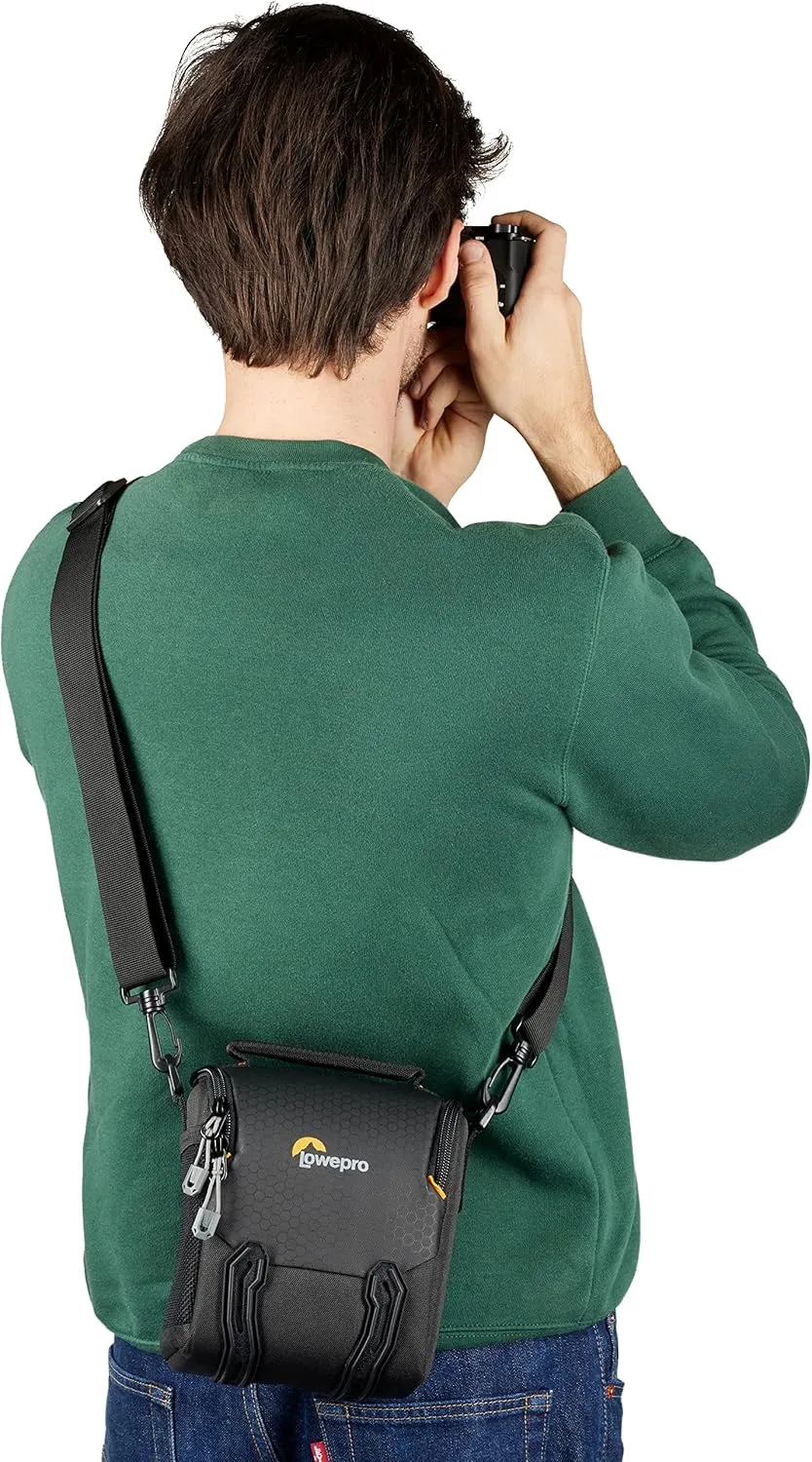 Lowepro Adventura, Camera Schoulder Bag with Adjustable/Removable Shoulder Strap