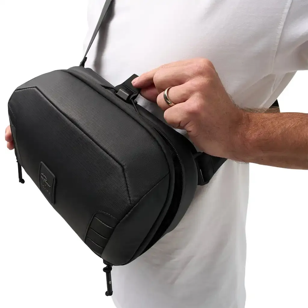 McKinnon Camera Sling 5L