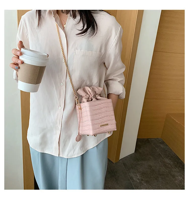 New Trendy One-Shoulder Messenger Bag Fashion Chain Bag