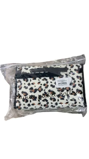Petunia Pickle Bottom Diaper Clutch, Leopard