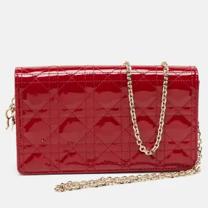 Red Cannage Patent Leather Lady Chain Clutch