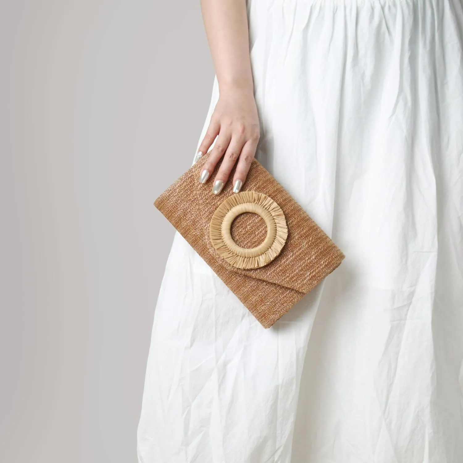 Straw Clutch Purse for Women,Summer Beach Bag,Envelope Evening Clutch Handbags for Formal Party Wedding 2025