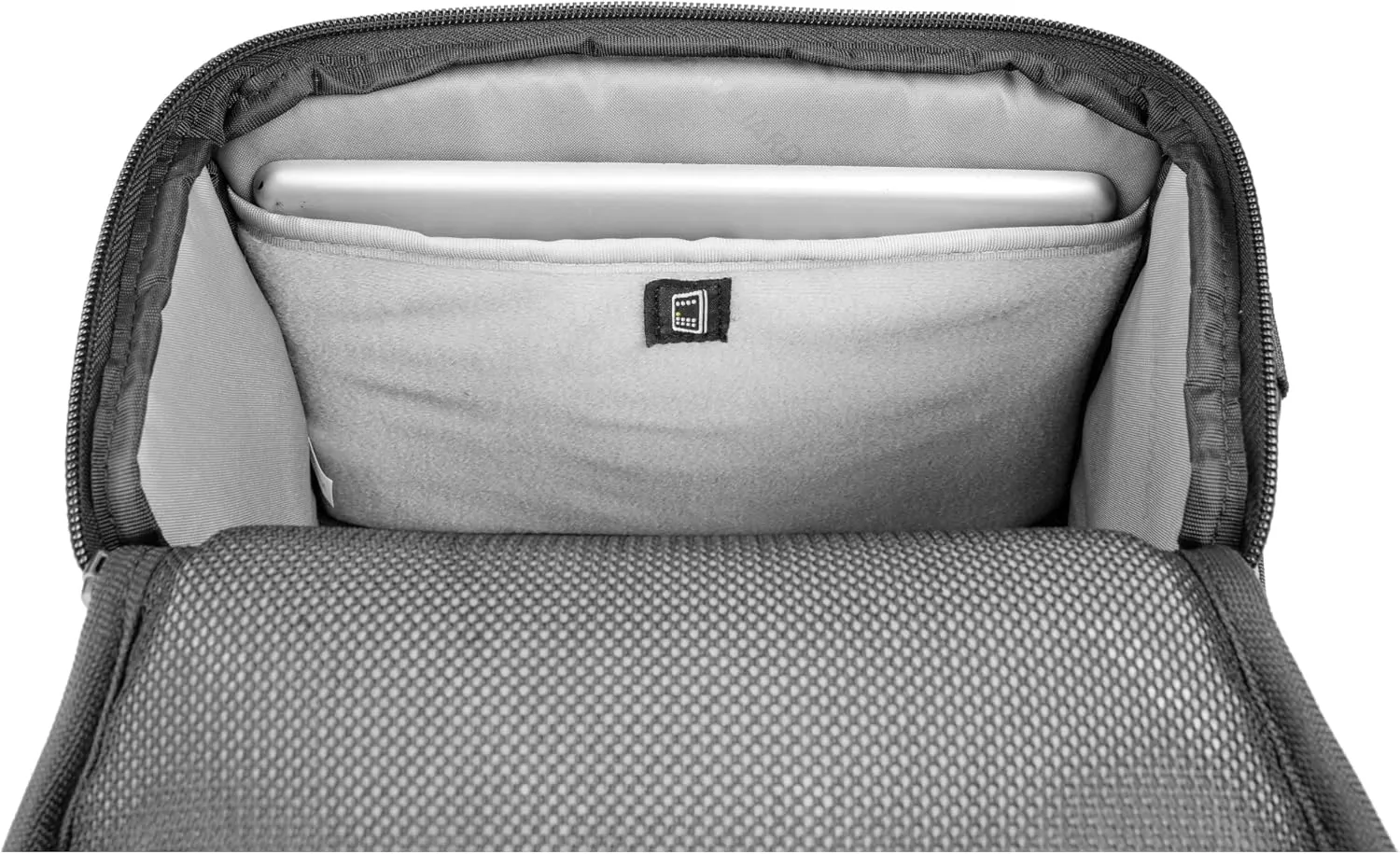 Vanguard VEO Adaptor 24M Camera Shoulder Bag, Gray