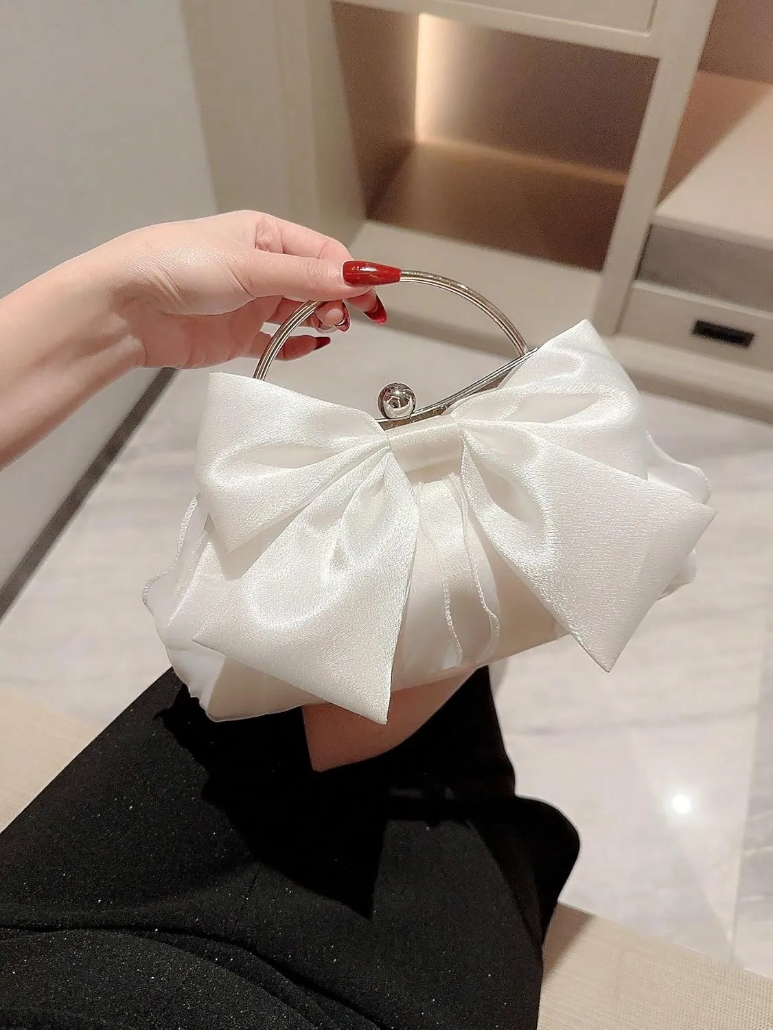 Verdusa Women's Bowknot Evening Bag Ruched Clutch Purse Party Handbag with Chain Strap