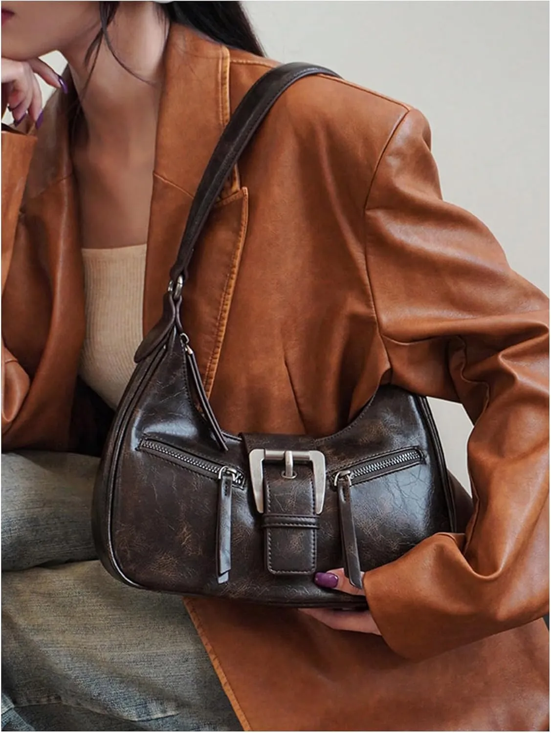 Vintage Hobo Clutch Shoulder Bag for Women with Buckle and Zipper Genuine Leather Handbag for Casual Streetwear Look