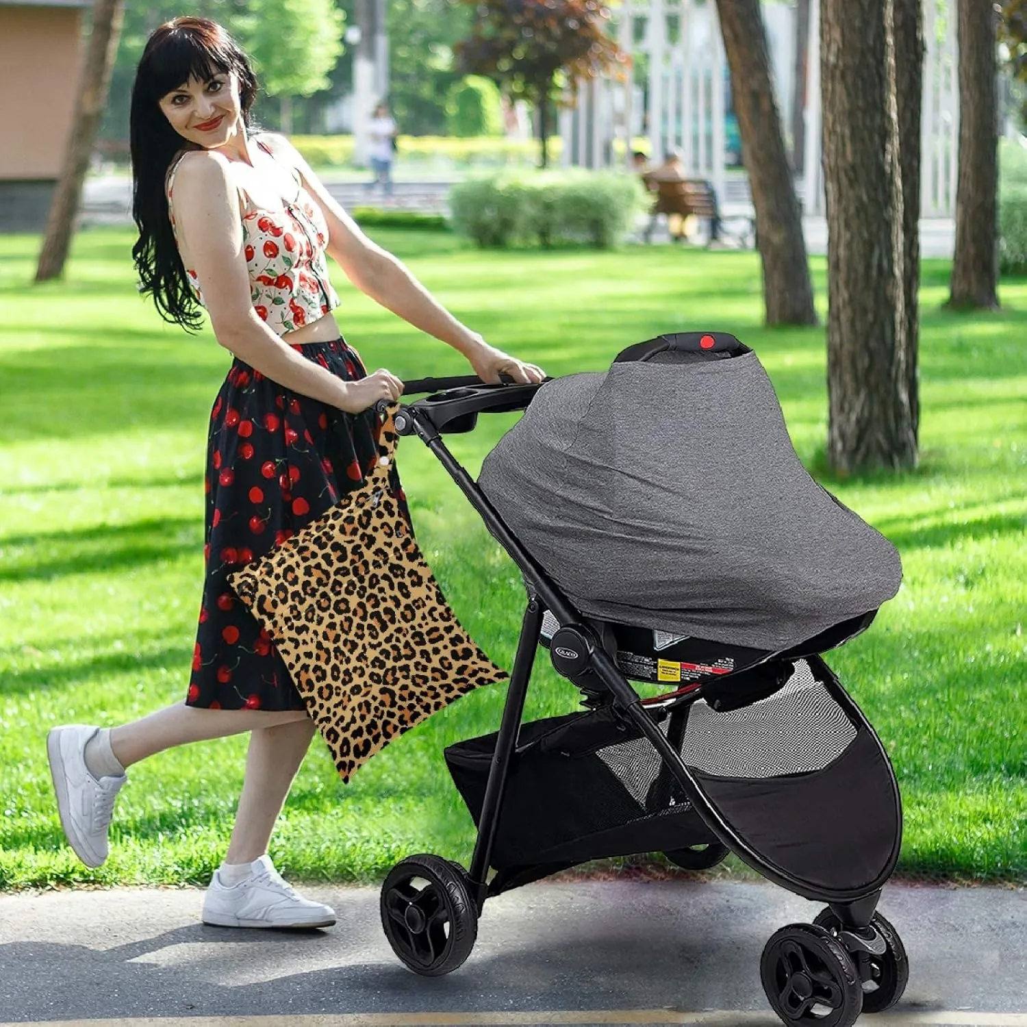 visesunny Leopard Grain 2Pcs Wet Bag with 2 Zippered Pockets Snap Handle Washable Reusable Roomy for Travel,Beach,Pool,Daycare,Stroller,Diapers,Dirty Gym Clothes, Wet Swimsuits, Toiletries