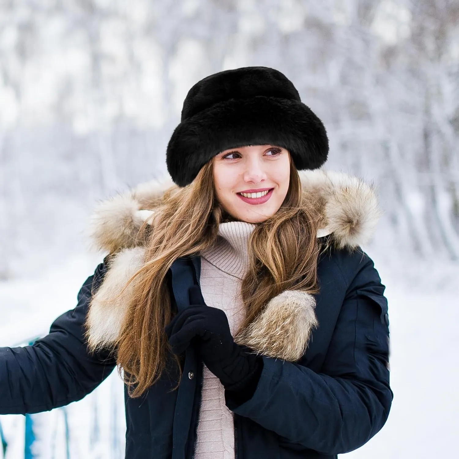 Winter Soft Faux Fur Plush Bucket Hat, Lovely Fuzzy Fisherman Cap, Fashion Outdoor Thick Warm Sun Cap for Women