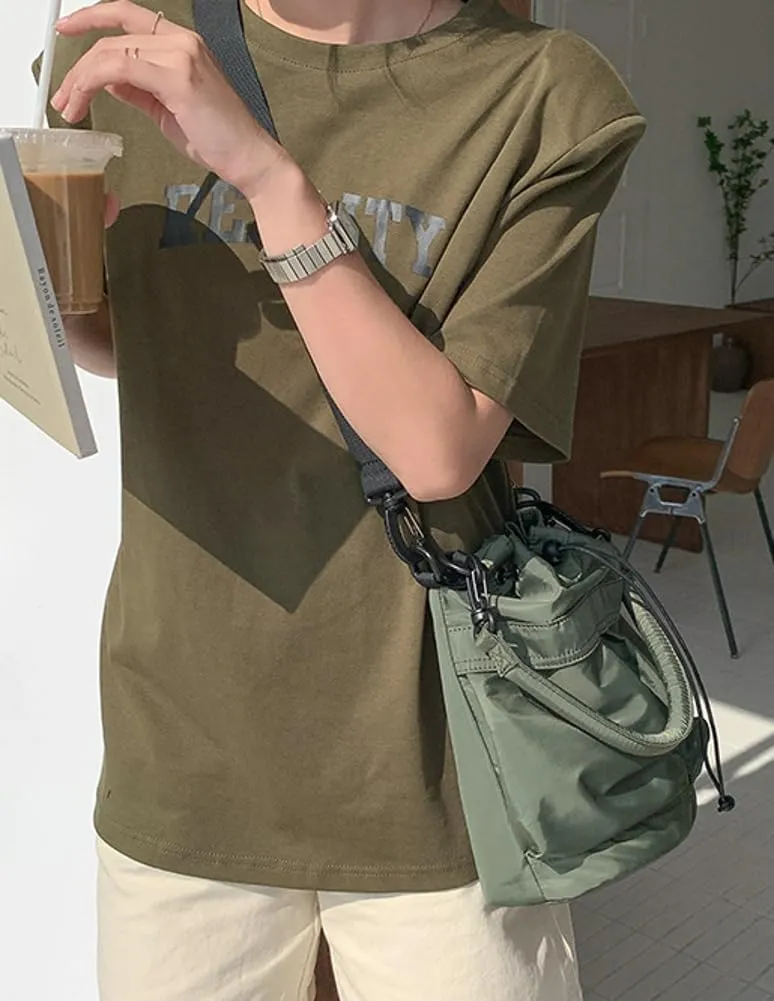 Women’s Drawstring Bucket Bag Nylon Crossbody Bag Tote Handbags Casual Hobo Shoulder Purse