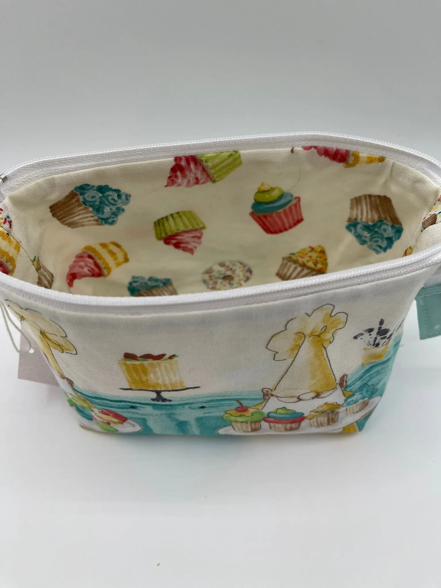 Zipper Bucket Bag - Baker Gnomes