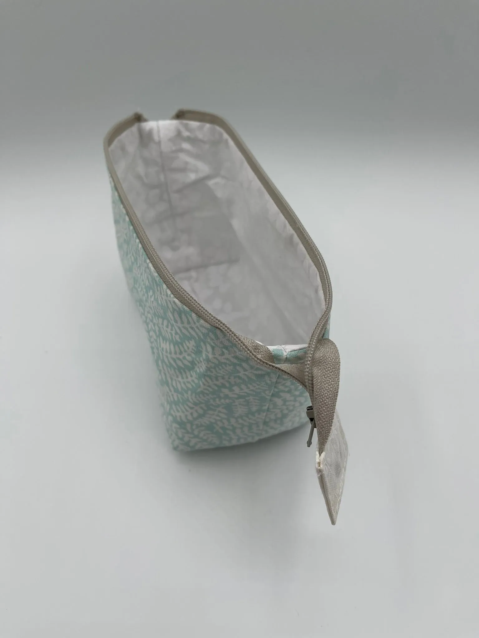 Zipper Bucket Bag - Pale Teal Ferns