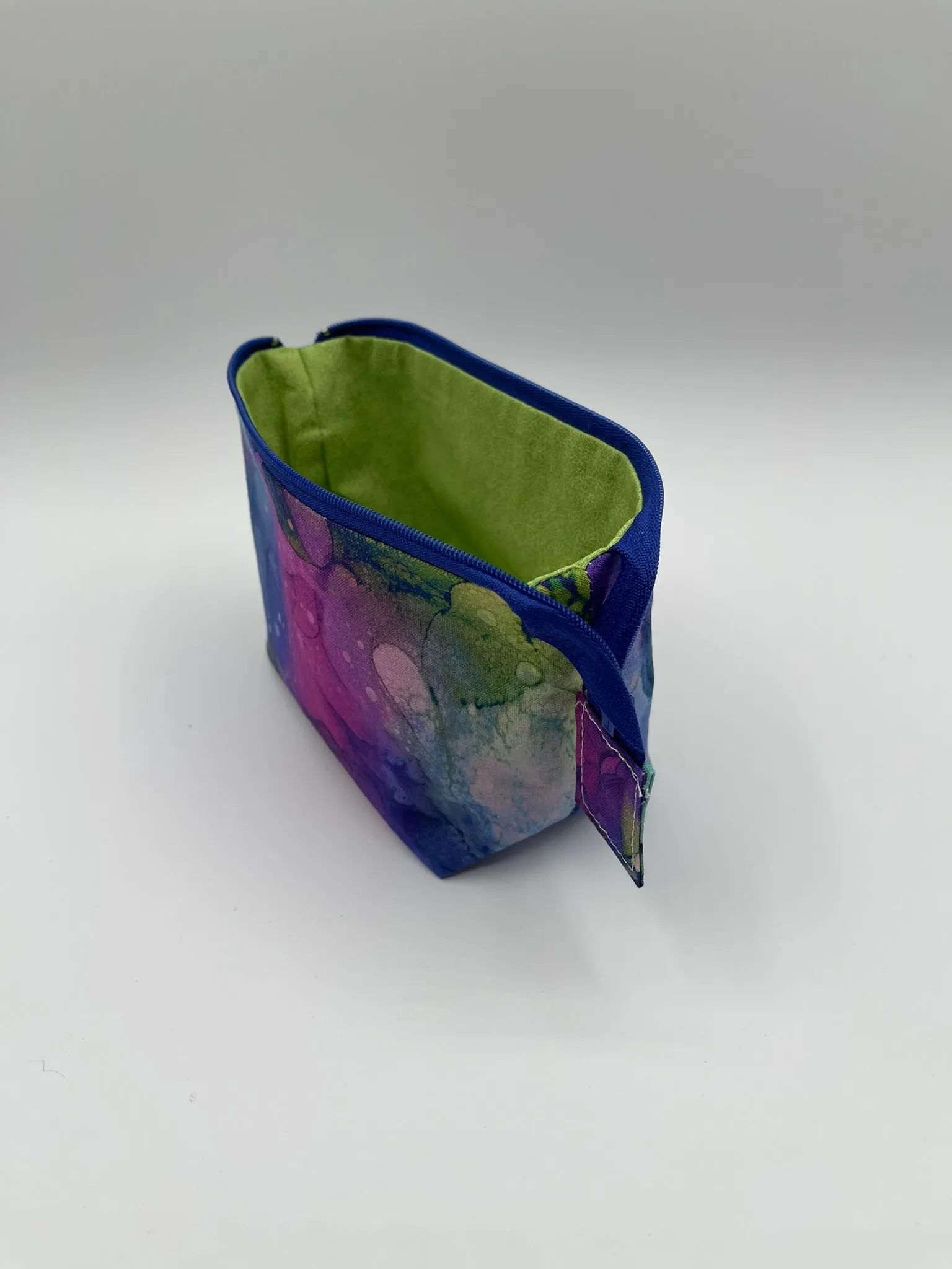 Zipper Bucket Bag - Purple and Green Marble